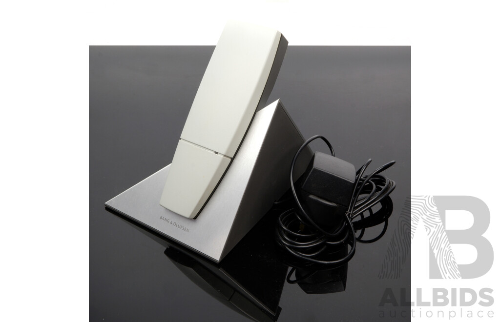 Retro Bang & Olufsen BeoCom 6000 Pyramid Telephone