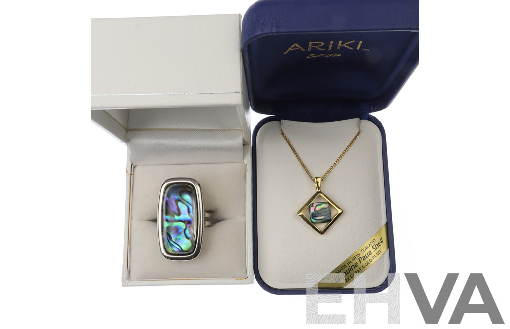 Sterling Silver Pauua Shell Ring, Size O (Adjustable) and 22ct Gold Plated Pauua Shell Pendant - Both in Presentation Box