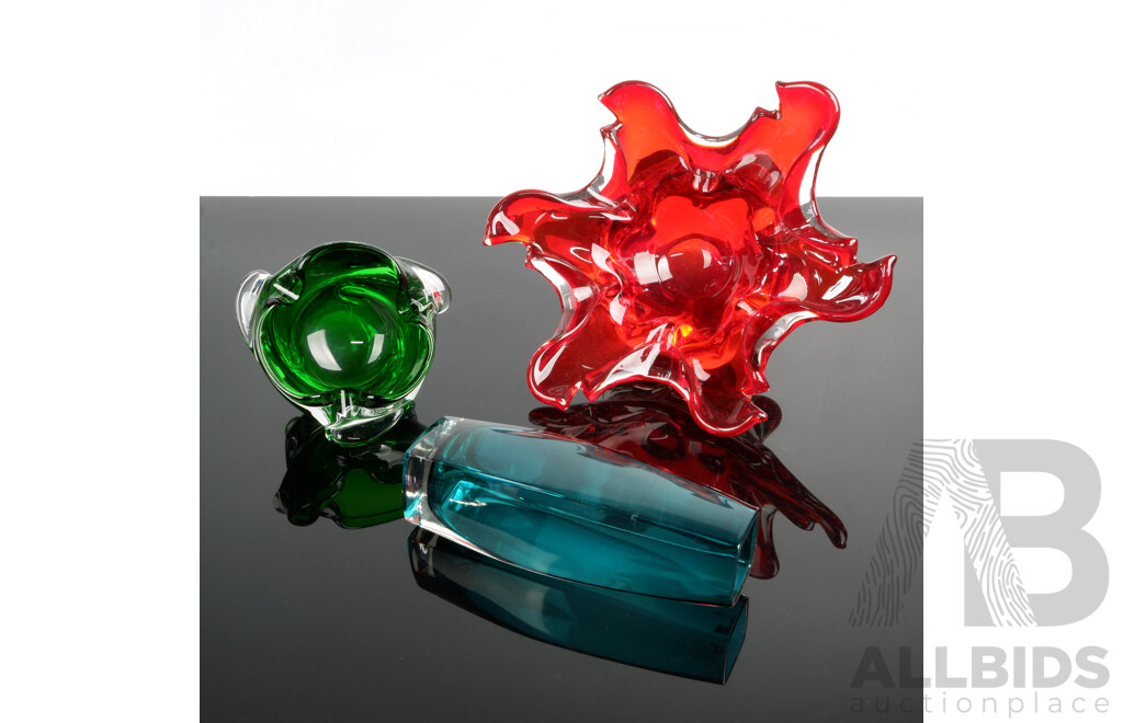 Collection Three  Mid Century Glass Pieces of Organic Form Including Red Six Point Star Form Example and More