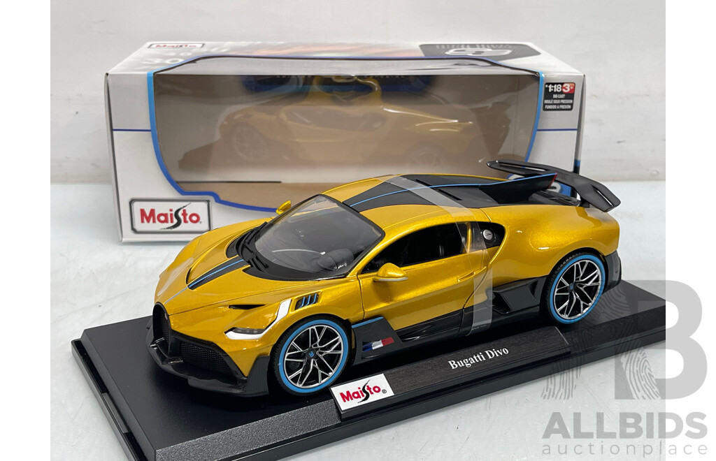 Maitso Bugatti Divo Metallic Gold 1:18 Scale Model Car - Brand New
