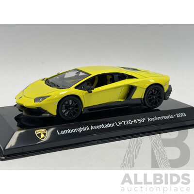 Altaya 2013 Lamborghini Aventador LP720-4 50 Anniversario Yellow in Display Case 1:43 Scale Model Car