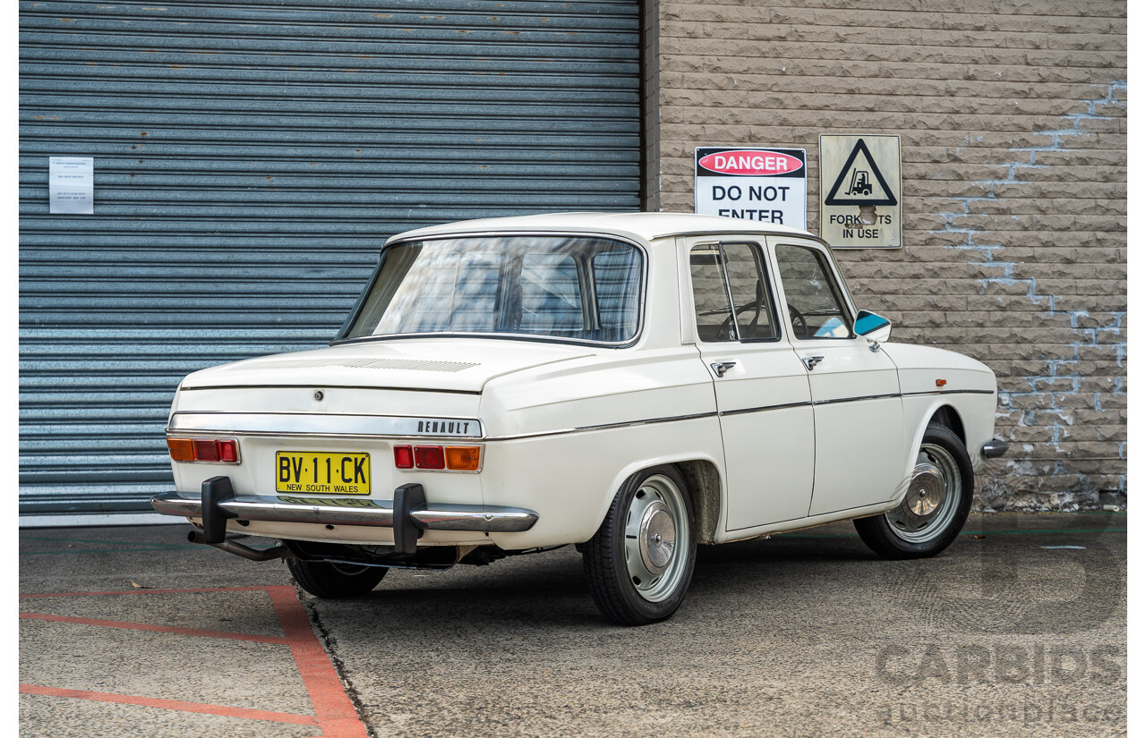 1/1969 Renault 10 4d Sedan White 1.1L