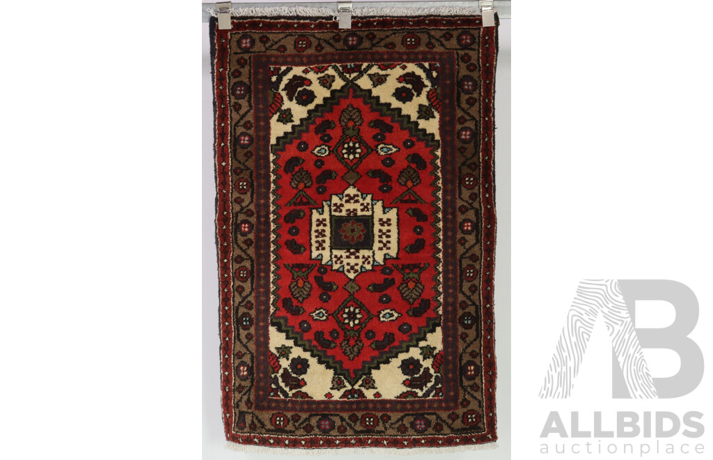 Hand Knotted Persian Hamadan Thick Wool Rug