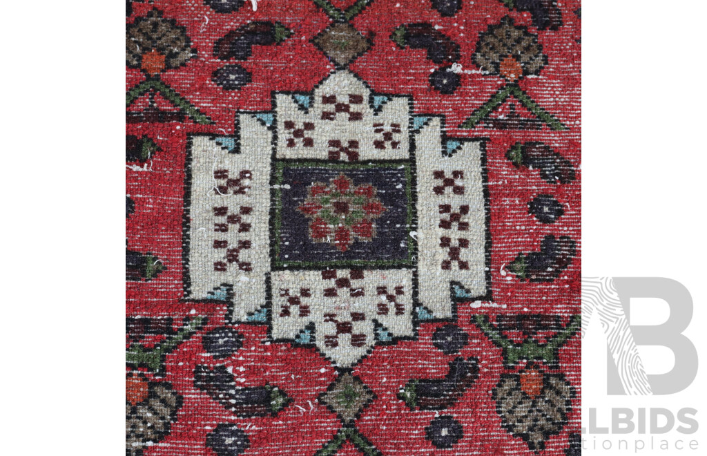 Hand Knotted Persian Hamadan Thick Wool Rug