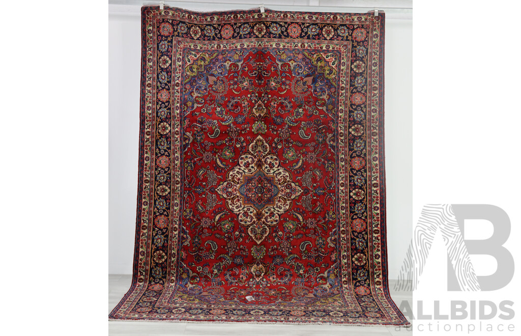 Large Hand Knotted Persian Wool Kashan Main Carpet with Bright Colours and Traditional Design