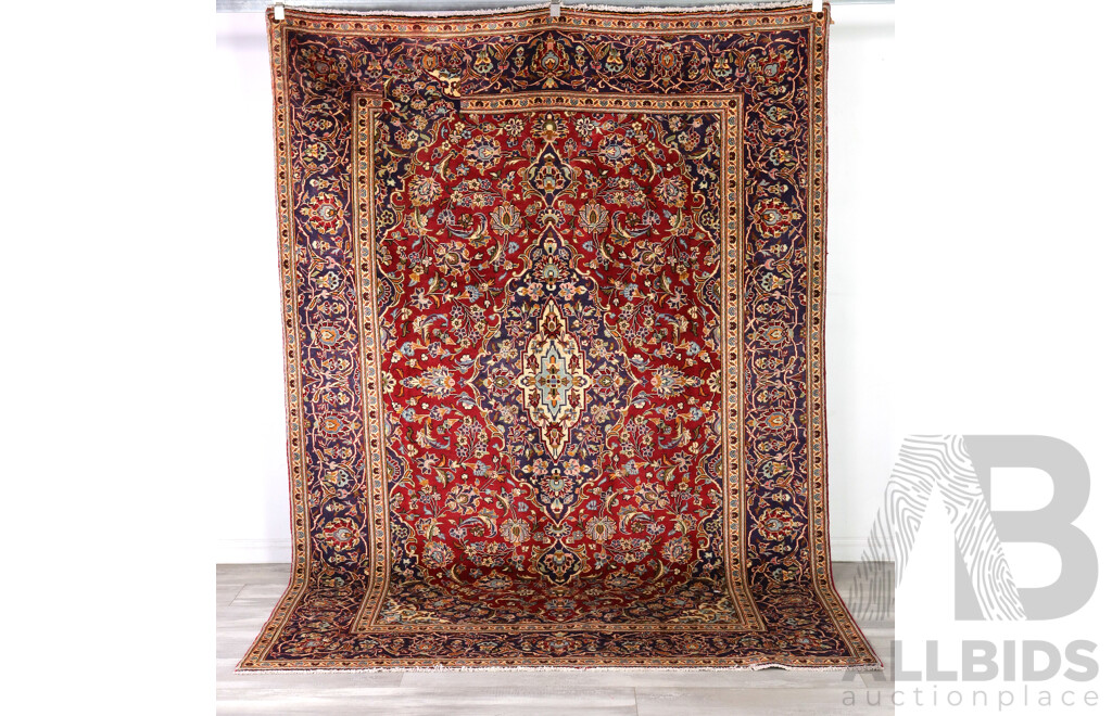 Hand Knotted Persian Kashan Thick Wool Carpet with Curvilinear Foliate Design