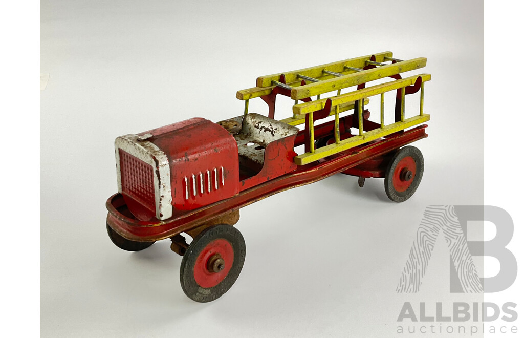 Vintage Kingsbury Toys Pressed Steel Fire Truck with Clockwork Motor and Bell, Made in USA