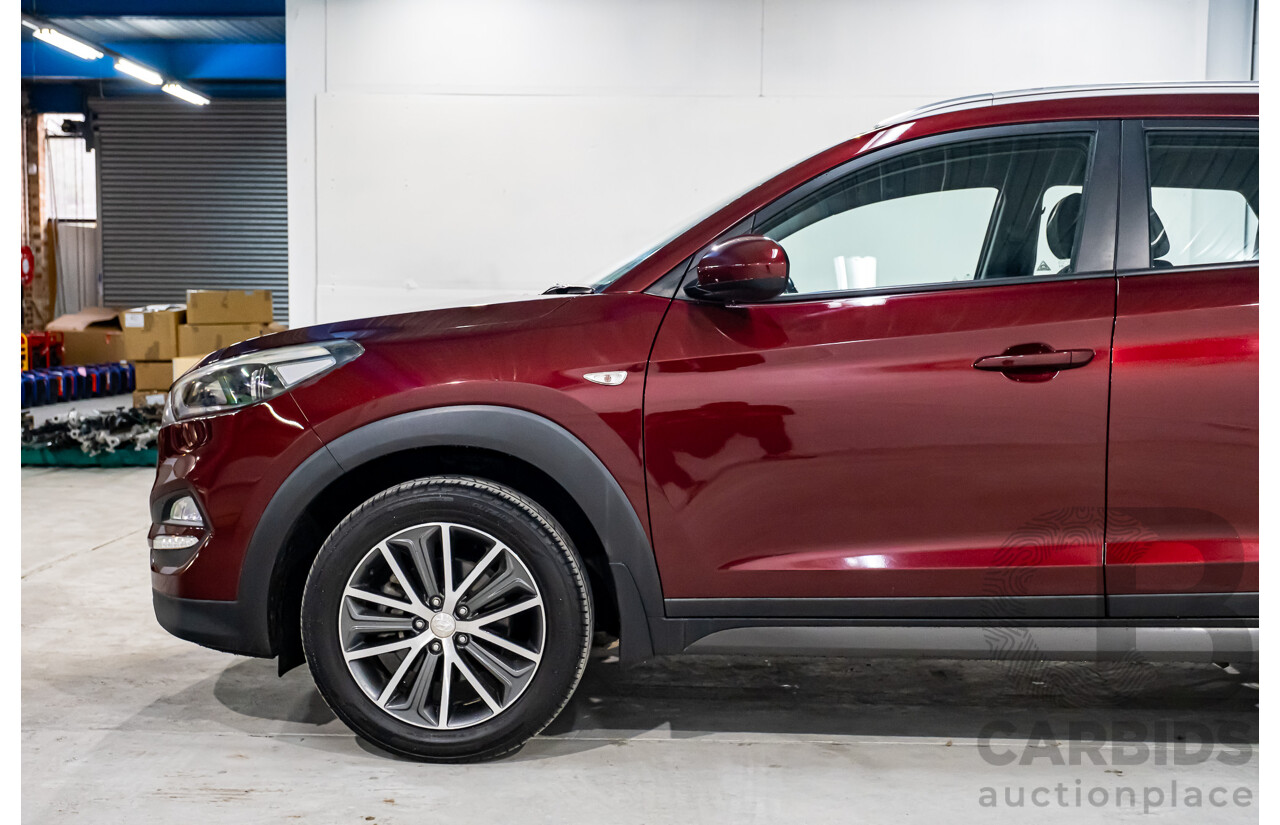 11/2015 Hyundai Tucson Active X TL 4d Wagon Ruby Wine Metallic 2.0L