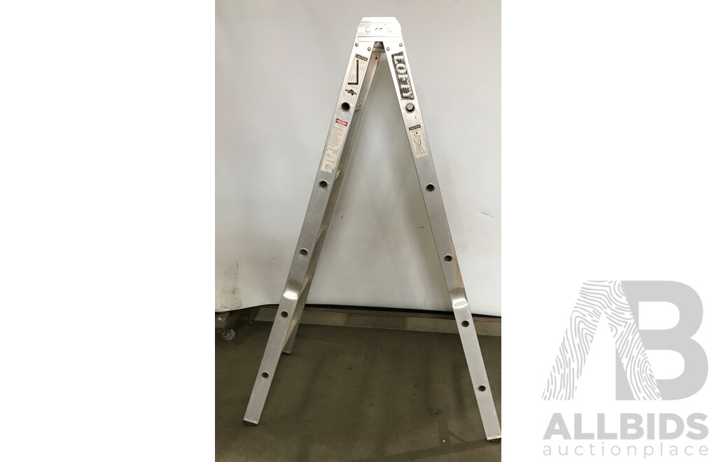 Duo 6D 1.8m Step Ladder