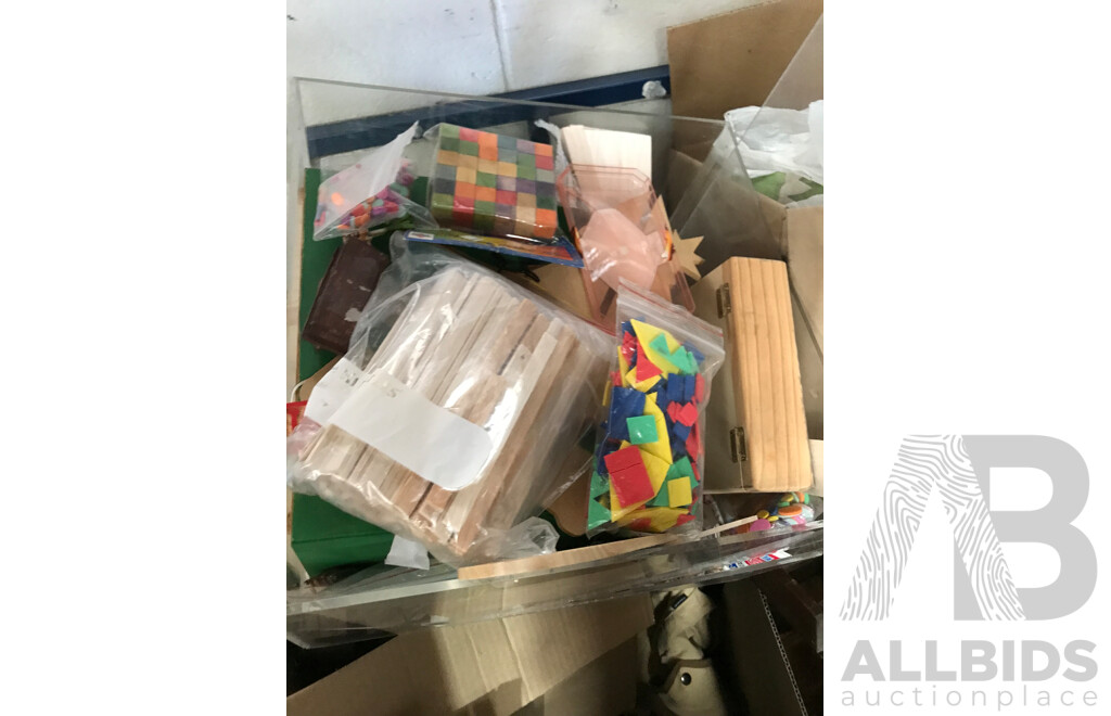 Pallet Lot of Assorted Home Decorations, Woodworks,  Arts & Crafts, and More