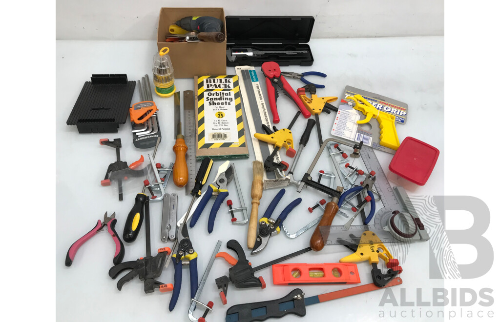 Bulk Lot of Assorted Hand Tools