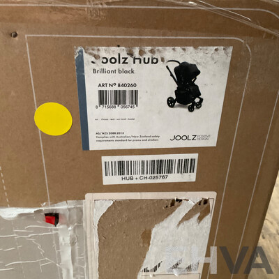 JOOLZ HUB Comfortably Urban Pram - Brilliant Black -  ORP$ 1,199.00