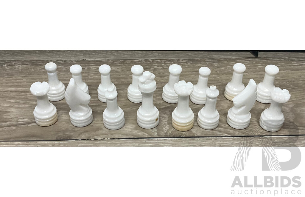 Marbel Chess Set & Board 12x12 Inch in Case