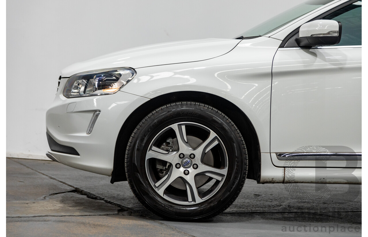 08/2014 Volvo XC60 T5 Luxury DZ MY14 4d Wagon White Turbo 2.0L