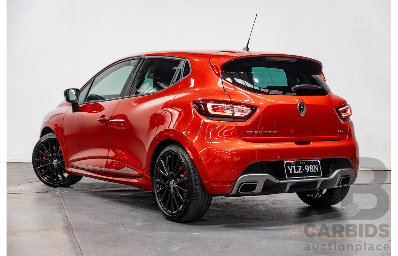 10/2017 Renault Clio RS 200 CUP Premium X98 5d Hatchback Metallic Flame Red Turbo 1.6L