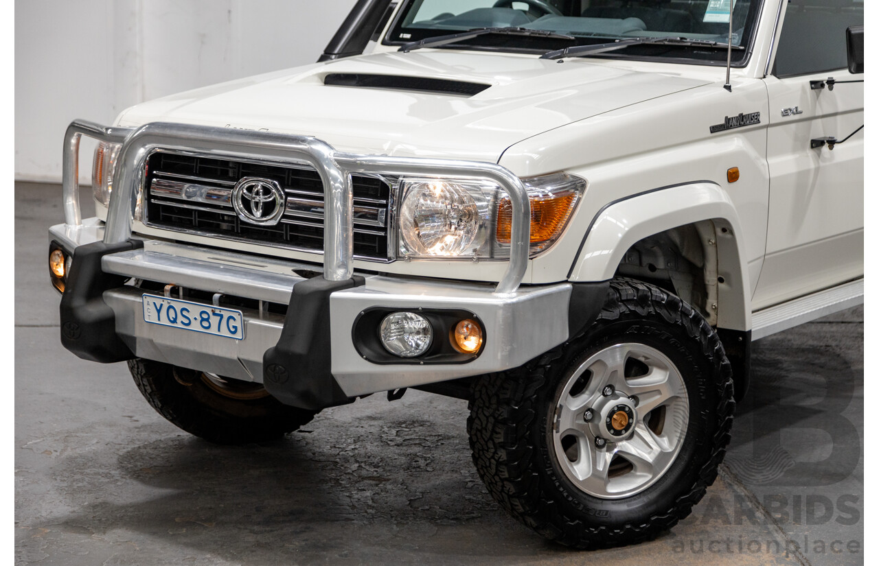 4/2015 Toyota Landcruiser GXL (4x4) VDJ79R 2d C/Chas White Turbo Diesel V8 4.5L