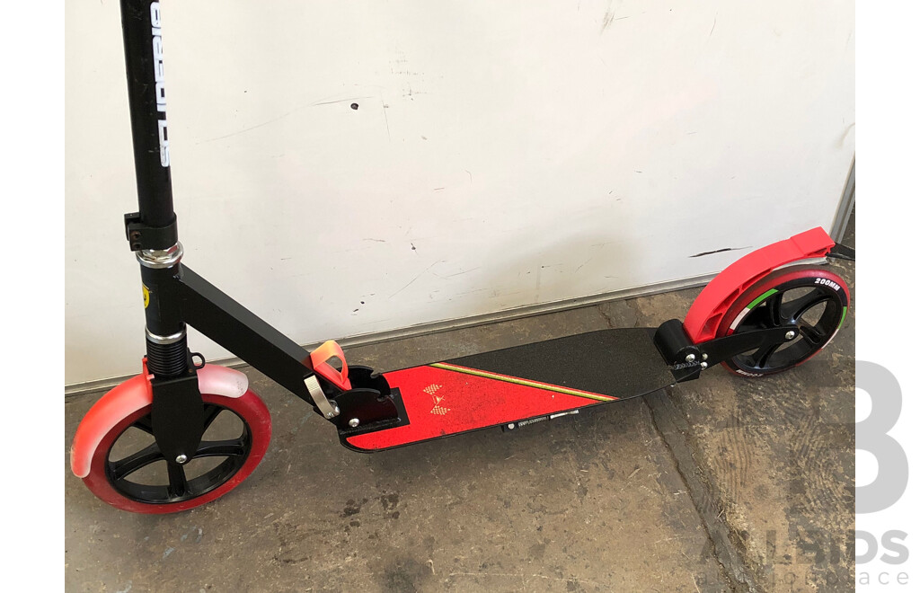 Mesuca Ferrari Kick Scooter