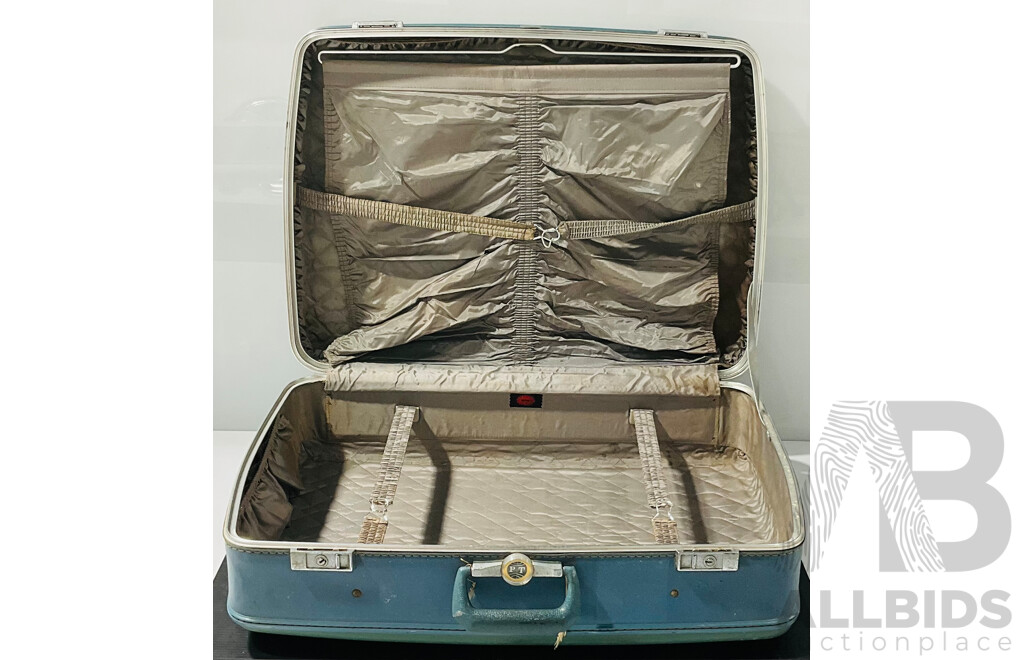 Vintage Sunco PT Light Blue Hard Luggage Case Alongside American Tourister Tiara Round Vanity Case