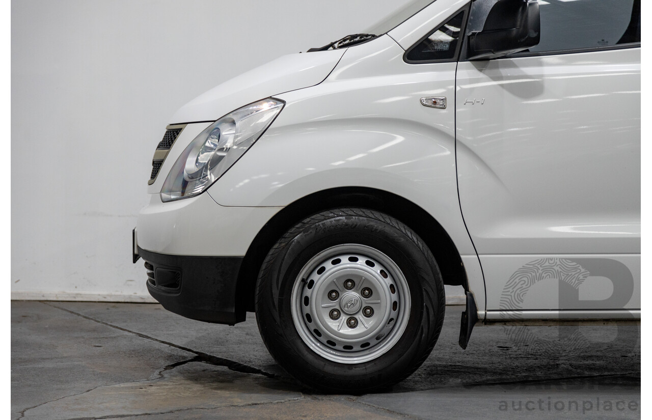 5/2012 Hyundai Iload TQ MY11 4d Van White 2.4L