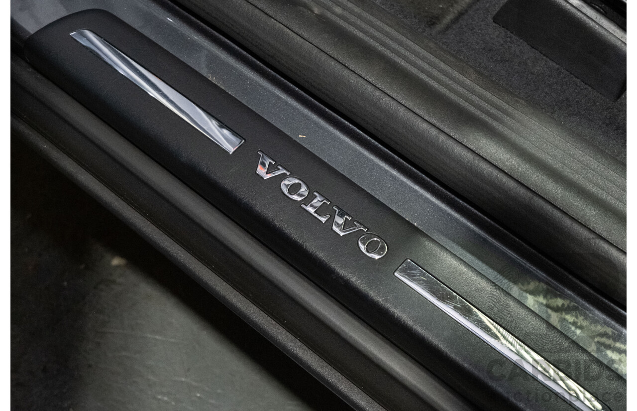 3/2006 Volvo V50 2.4 MS 4d Wagon Metallic Grey 2.4L
