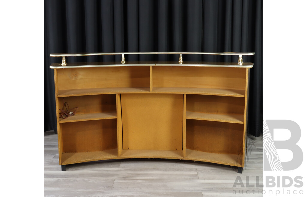 Retro Curved Front Bar Unit