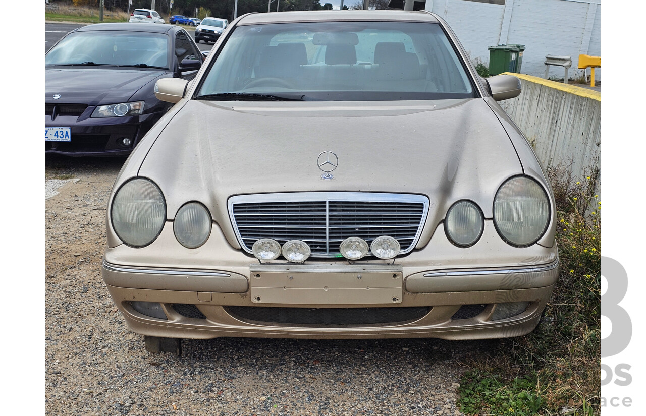 4/2002 Mercedes-Benz E270 CDI Elegance W210 4d Sedan Beige 2.7L