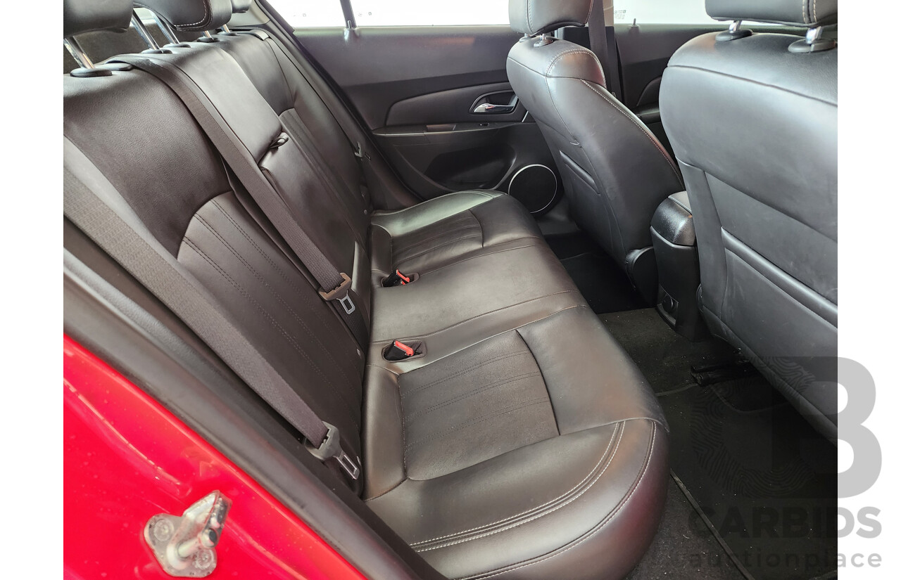11/2014 Holden Cruze Z-SERIES FWD JH MY14 4D Sedan Red 1.8L
