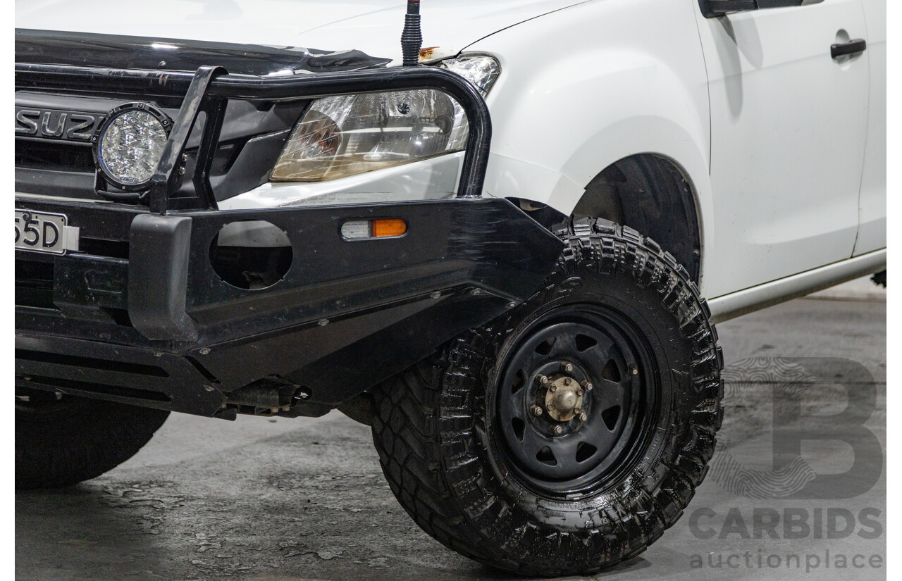 11/2012 Isuzu D-Max SX TF MY12 Crew Cab Utility White Turbo Diesel 3.0L