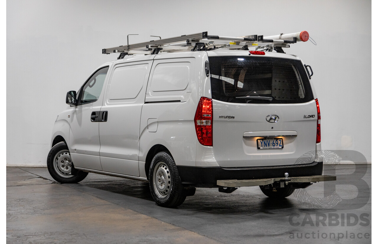 05/2019 Hyundai iLoad 3S LIFTBACK TQ4 MY21 4D Van White Turbo Diesel 2.5L