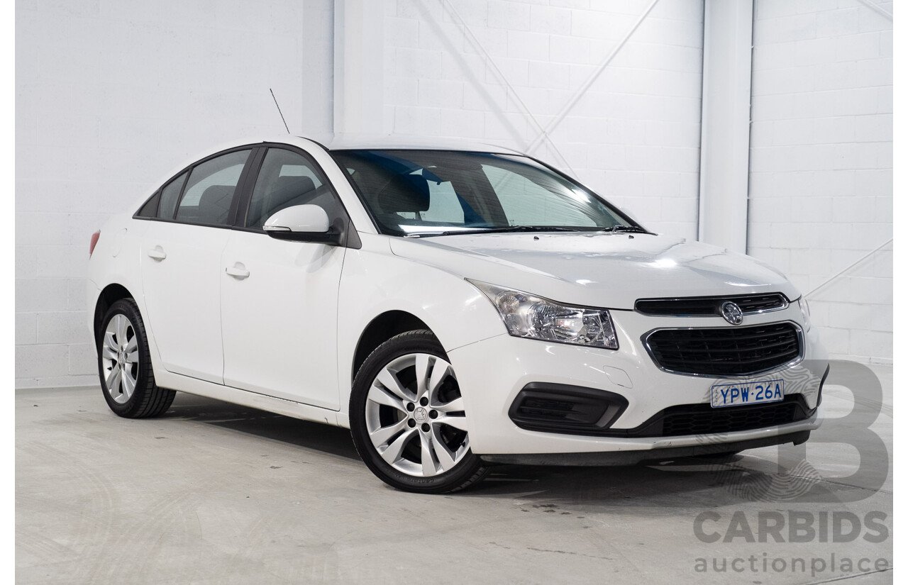 9/2015 Holden Cruze Equipe JH MY15 4d Sedan White 1.8L
