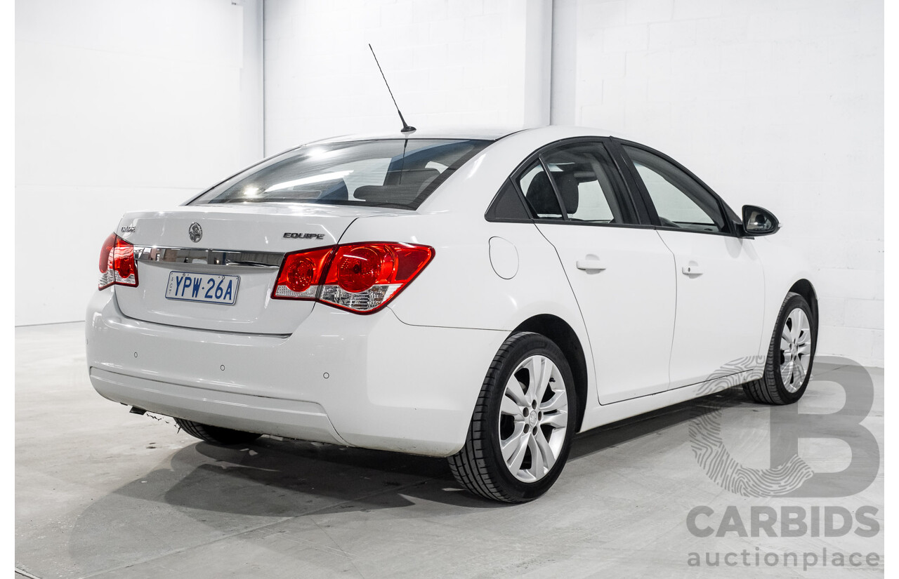 9/2015 Holden Cruze Equipe JH MY15 4d Sedan White 1.8L
