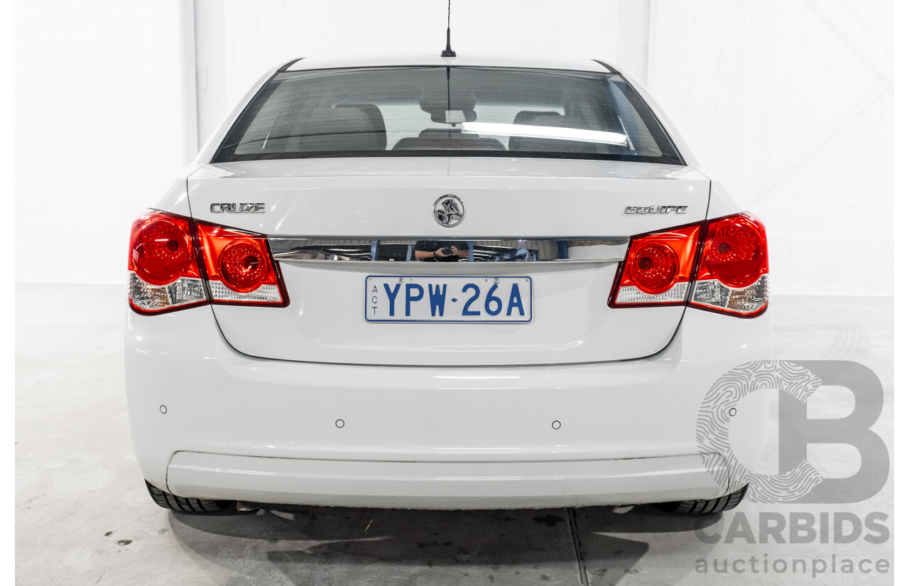 9/2015 Holden Cruze Equipe JH MY15 4d Sedan White 1.8L