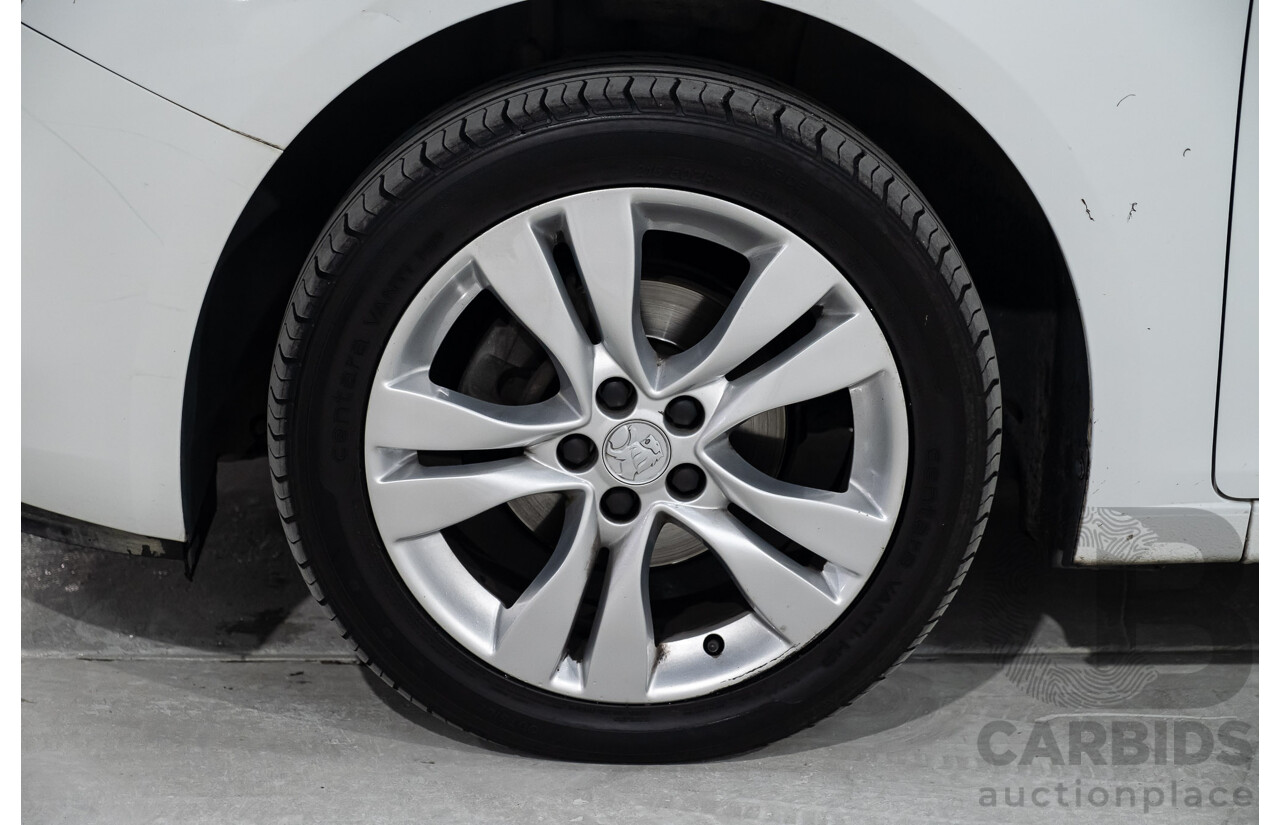 9/2015 Holden Cruze Equipe JH MY15 4d Sedan White 1.8L
