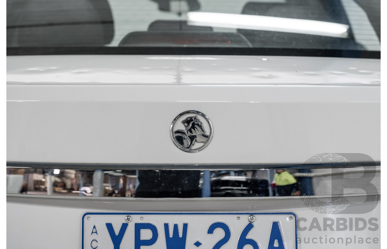 9/2015 Holden Cruze Equipe JH MY15 4d Sedan White 1.8L