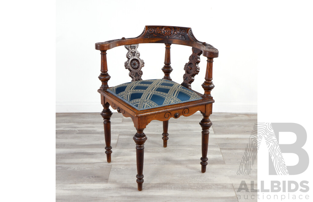 Antique Corner Chair with Carved Back and Turned Legs