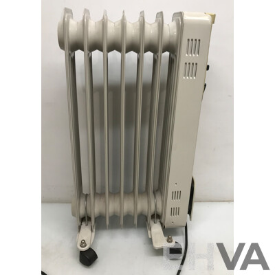 Lumina (CYB40-7T) Oil Heater and Easy Home 7 Fin Oil Column Heater - Lot of 2