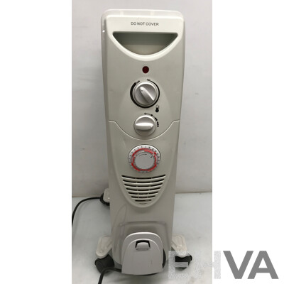 Lumina (CYB40-7T) Oil Heater and Easy Home 7 Fin Oil Column Heater - Lot of 2