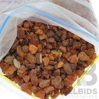 Amber Natural Small Pieces Bagged, Total Weight 496 Grams