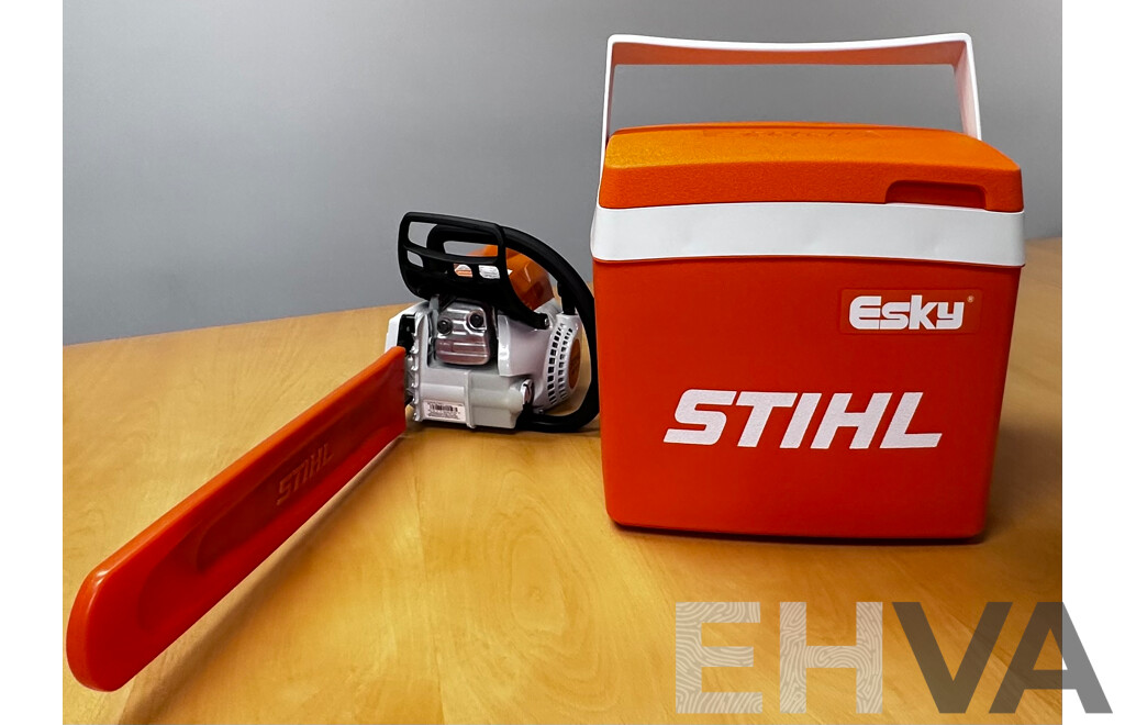 Stihl MS 181C Chainsaw & 27 L Stihl Esky