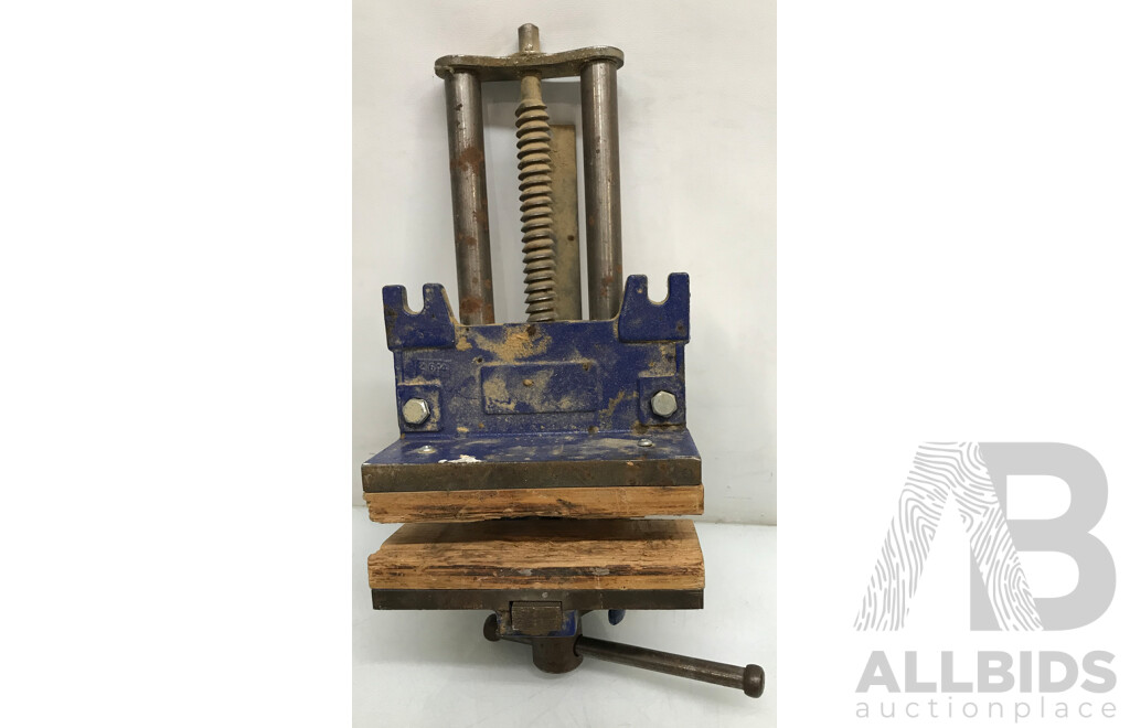 Vintage Woodworking Vise