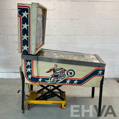Evel Knievel Pinball Machine by Bally