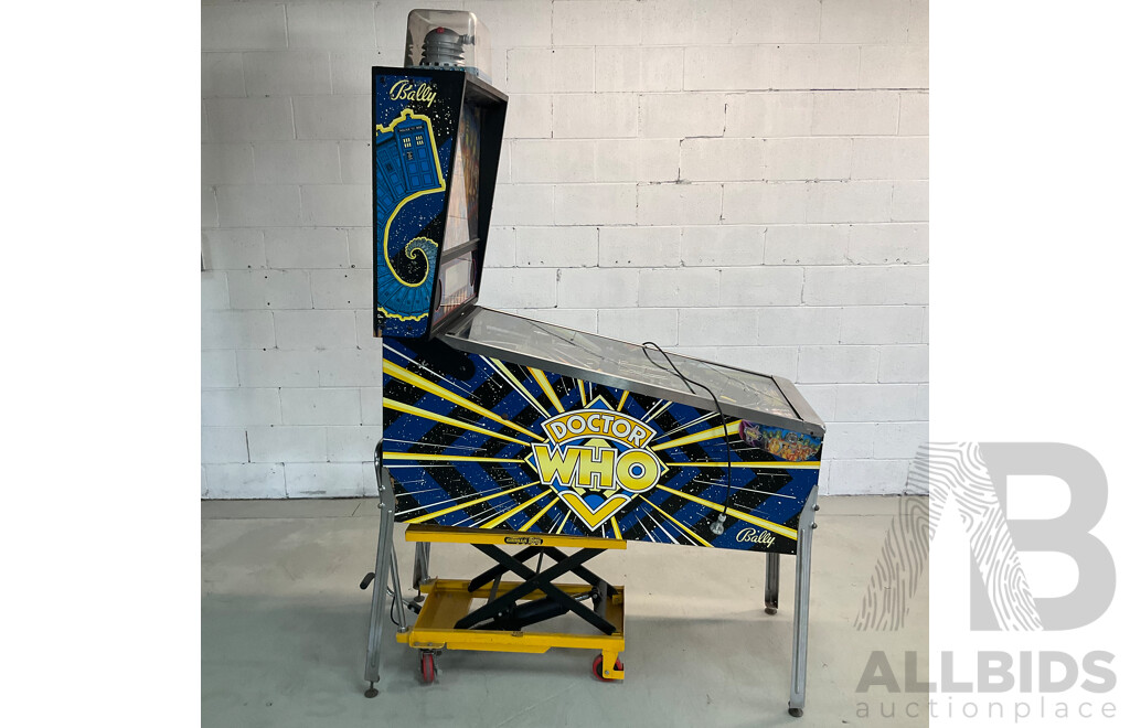 Doctor Who Pinball Machine by Bally