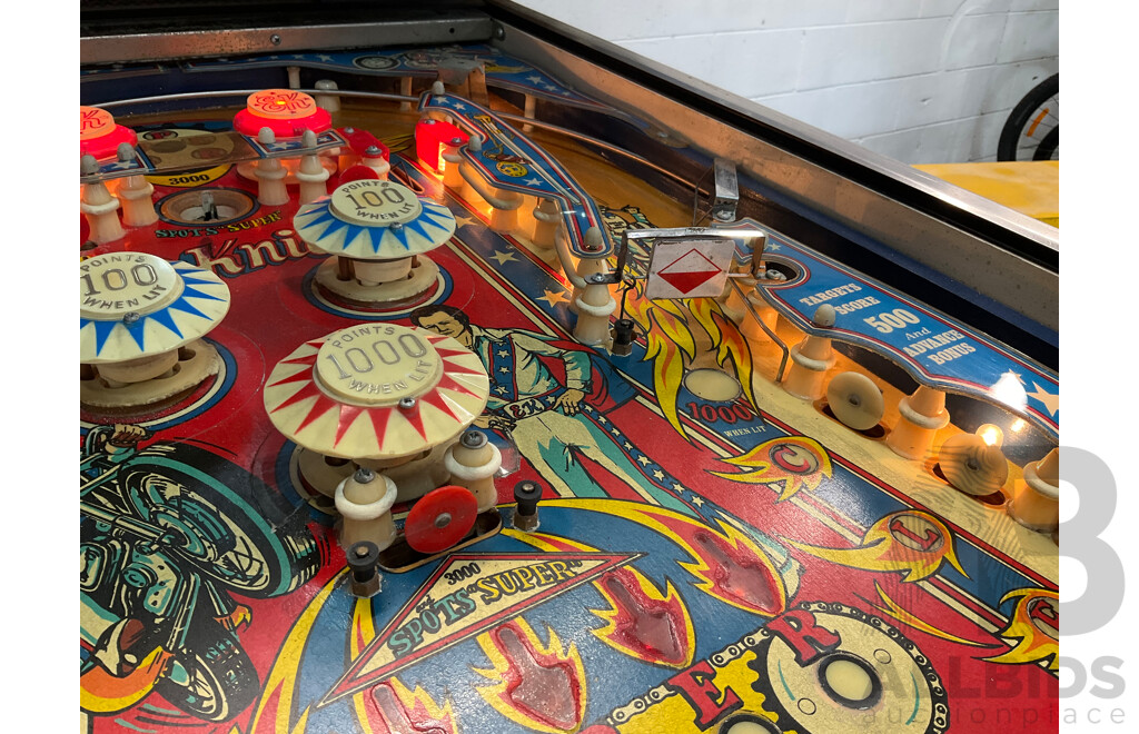 Evel Knievel Pinball Machine by Bally