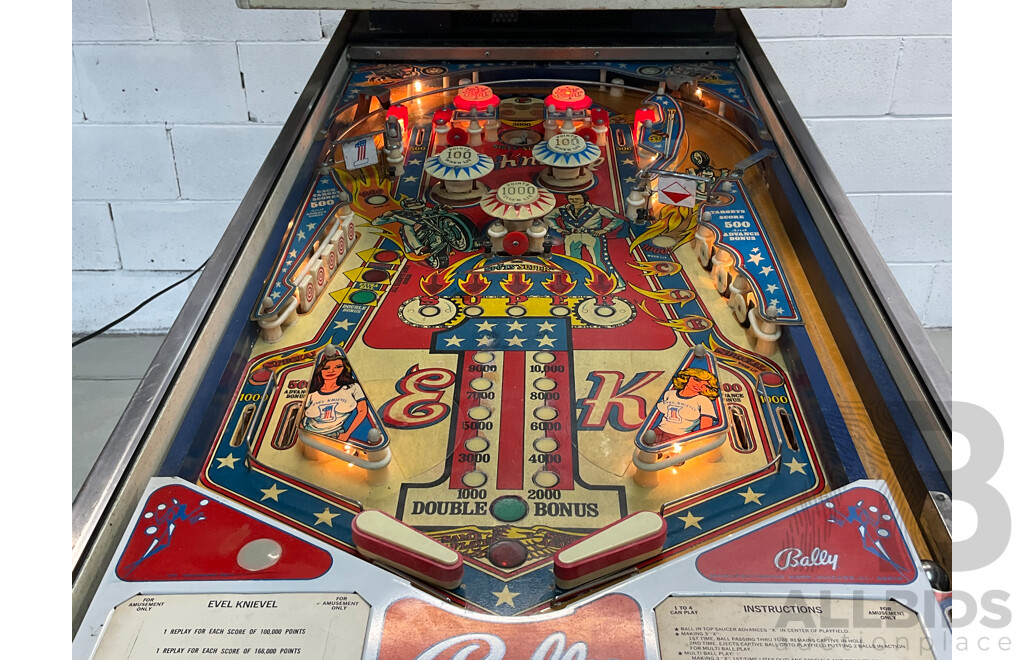 Evel Knievel Pinball Machine by Bally