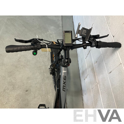 VALK MX6 E-Bike (50cm Frame) - ORP $1,550.00