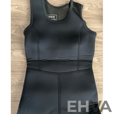 BESTDIVE Wetsuit Size XS