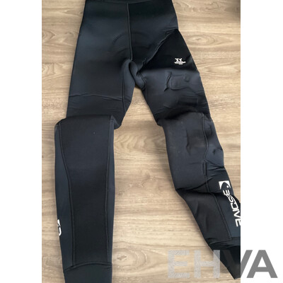 BESTDIVE Wetsuit Size XS