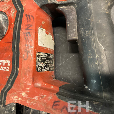 HILTI SID 4-A22 Cordless Impact Driver & TE 6-A22 Cordless Rotary Hammer & AG125-A22 Cordless Angle Grinder & 1x Battery - Lot of 4 - Estimated Total $1,600.00