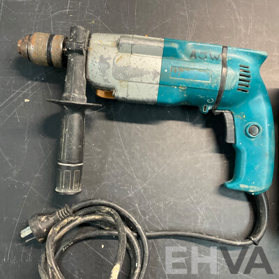 MAKITA HP2033 Corded Hammer Drill & IRWIN Drill Bits Set - Lot of 2