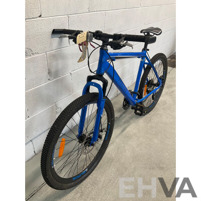 PROGEAR Surge Mountain Bike (19-Inch Frame) - ORP $399.00
